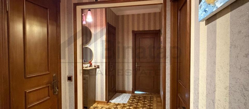 Satılır 3 otaqlı köhnə tikili 80 m², Nəsimi m. - 4