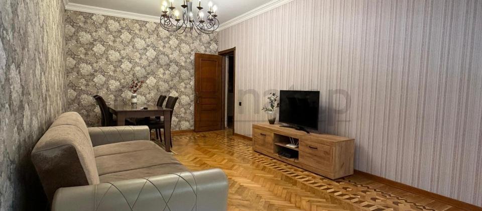 Satılır 3 otaqlı köhnə tikili 80 m², Nəsimi m. - 9