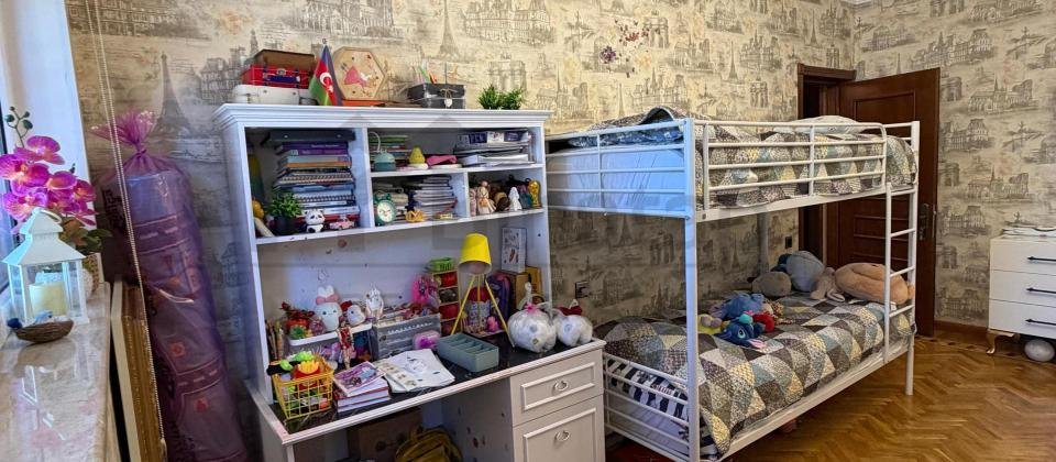 Satılır 3 otaqlı köhnə tikili 80 m², Nəsimi m. - 12