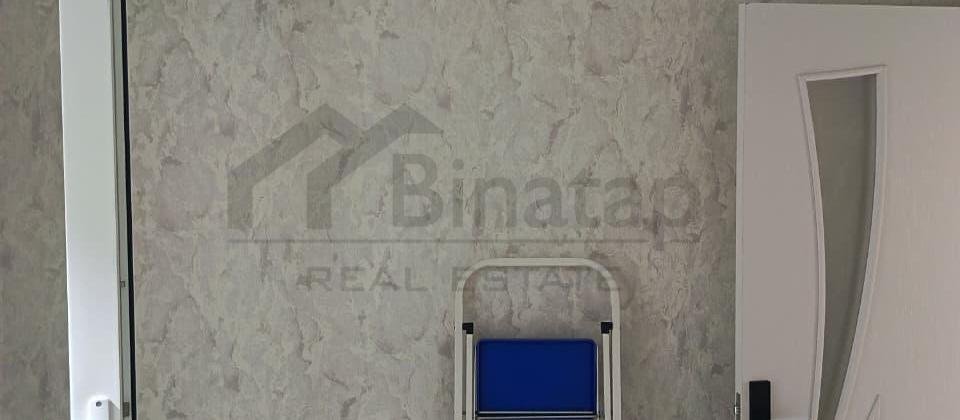 Satılır 2 otaqlı köhnə tikili 50 m², 4 mkrn - 7