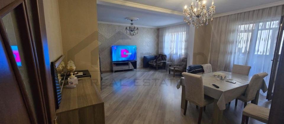 Yeni Yasamalda abad həyətdə ev satılır - 5