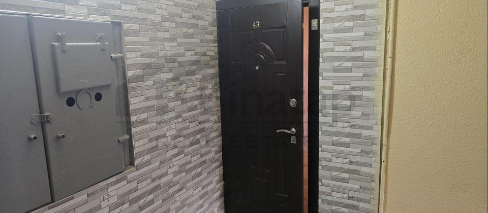 Yeni Yasamalda abad həyətdə ev satılır - 13