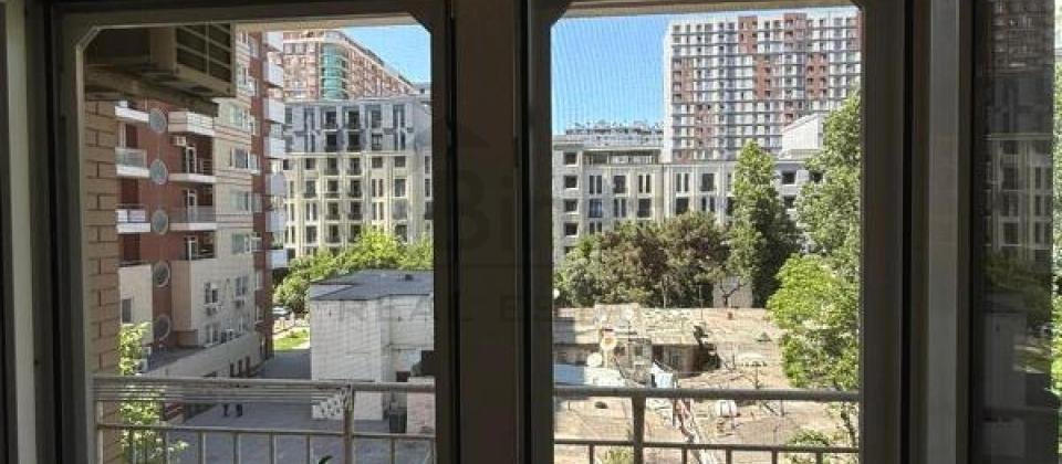 Satilir 3 otaqli menzil/156 kv.m., Nesimi bazari ve Travmatologiya İnstitutuna yaxindir - 12