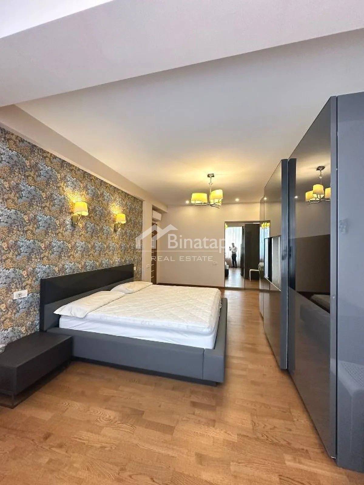 Продаётся 4-комн. новостройка 214 м², м. Низами — фото 14