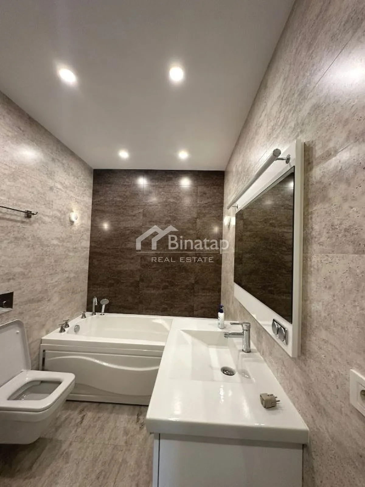 Продаётся 4-комн. новостройка 214 м², м. Низами — фото 21