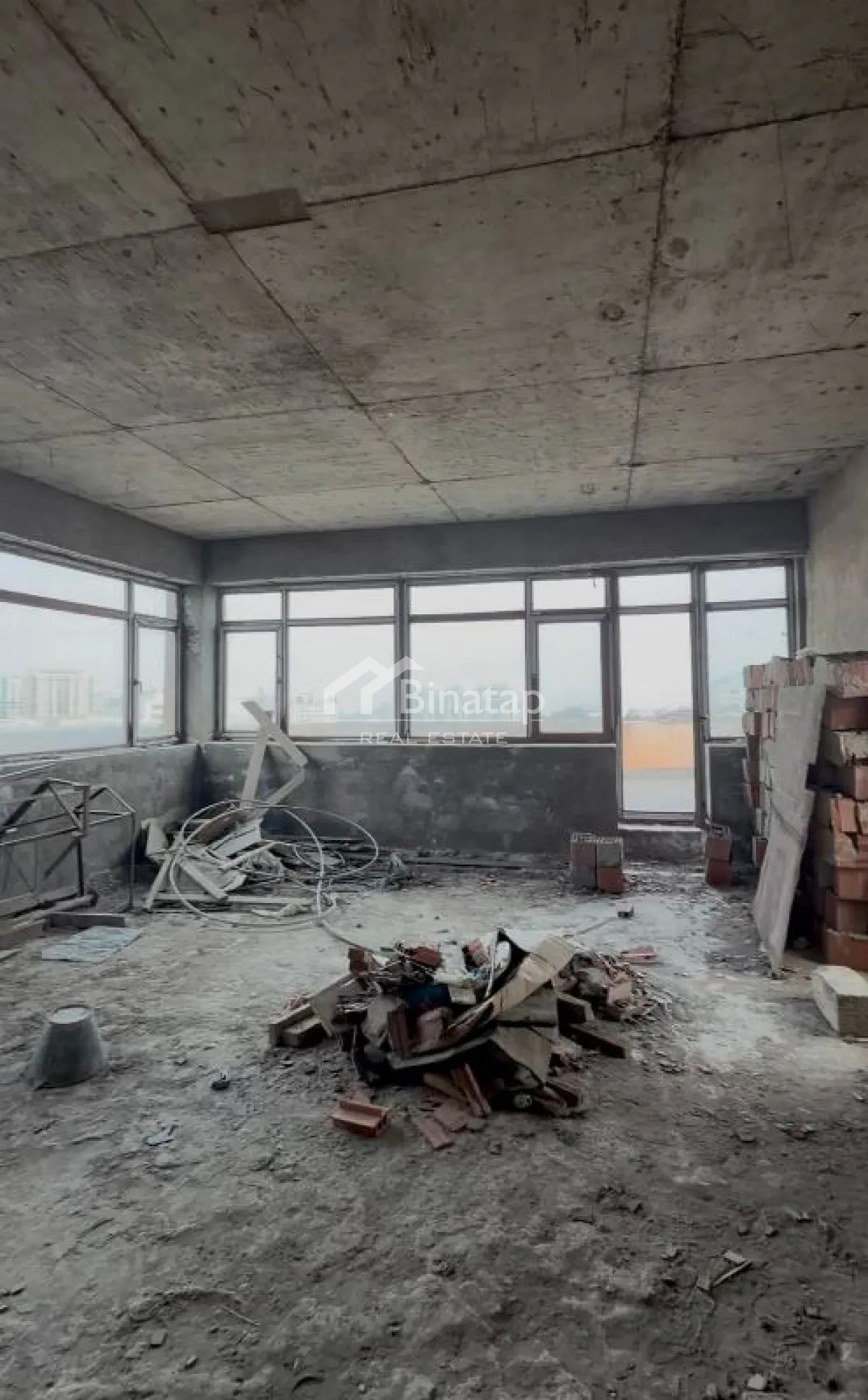 Продаётся 3-комн. новостройка 120 м², м. Элмляр Академиясы — фото 5