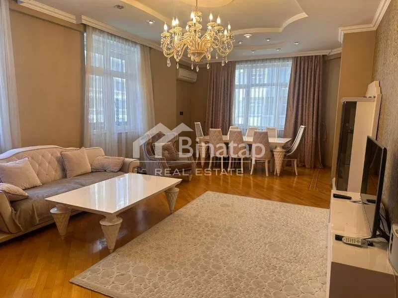 3 otaqlı yeni tikili 138 m², Nəsimi r.