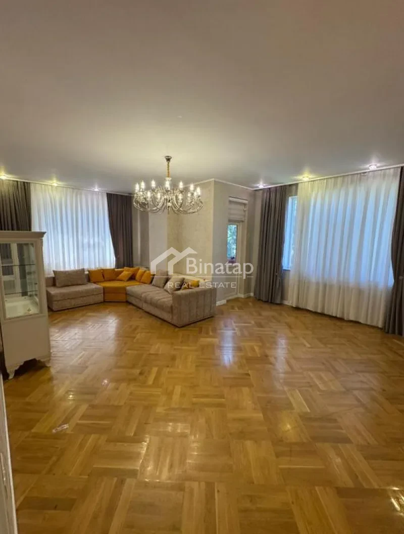 3 otaqlı yeni tikili 135 m², Yasamal r.