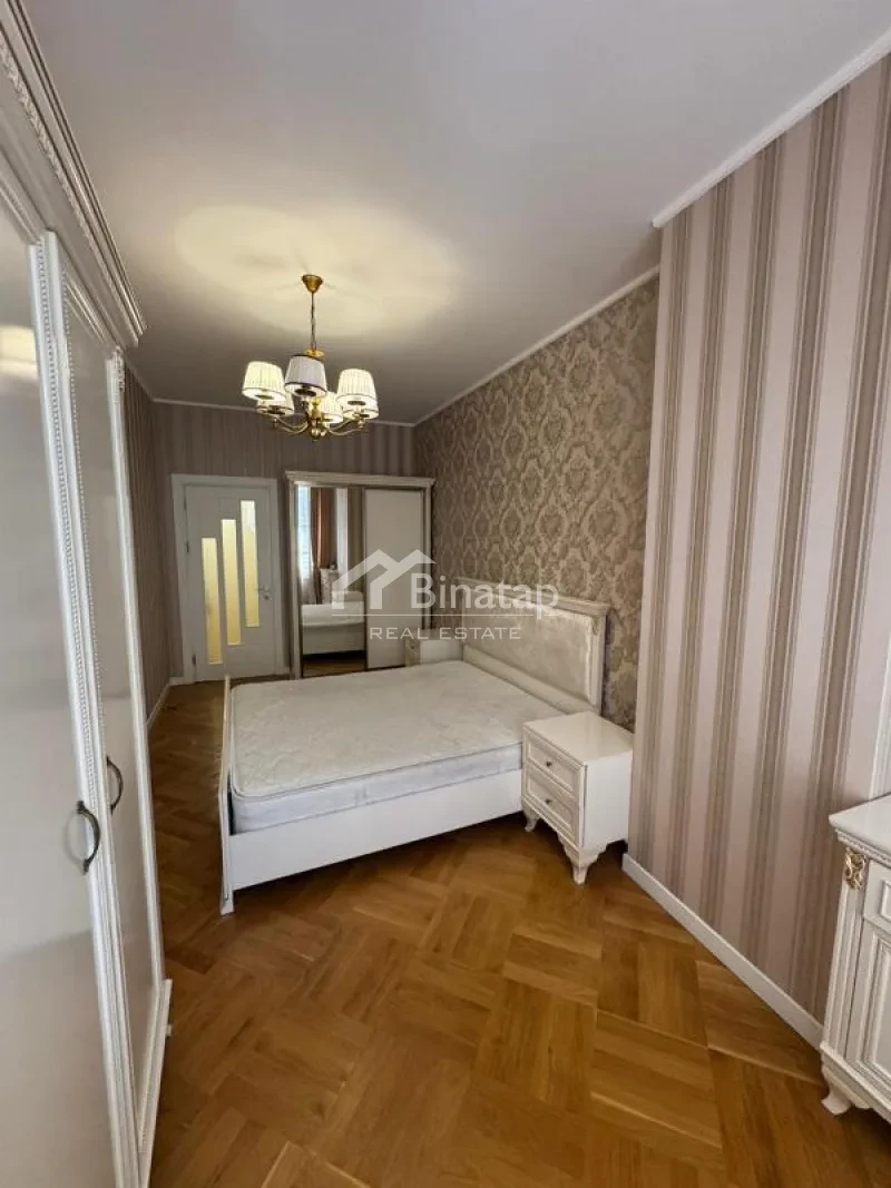 Продаётся 3-комн. новостройка 135 м², м. Элмляр Академиясы — фото 6