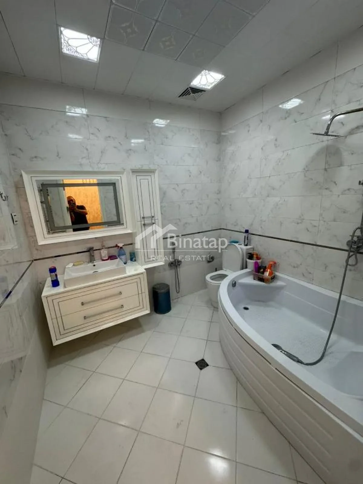 Продаётся 3-комн. новостройка 135 м², м. Элмляр Академиясы — фото 11