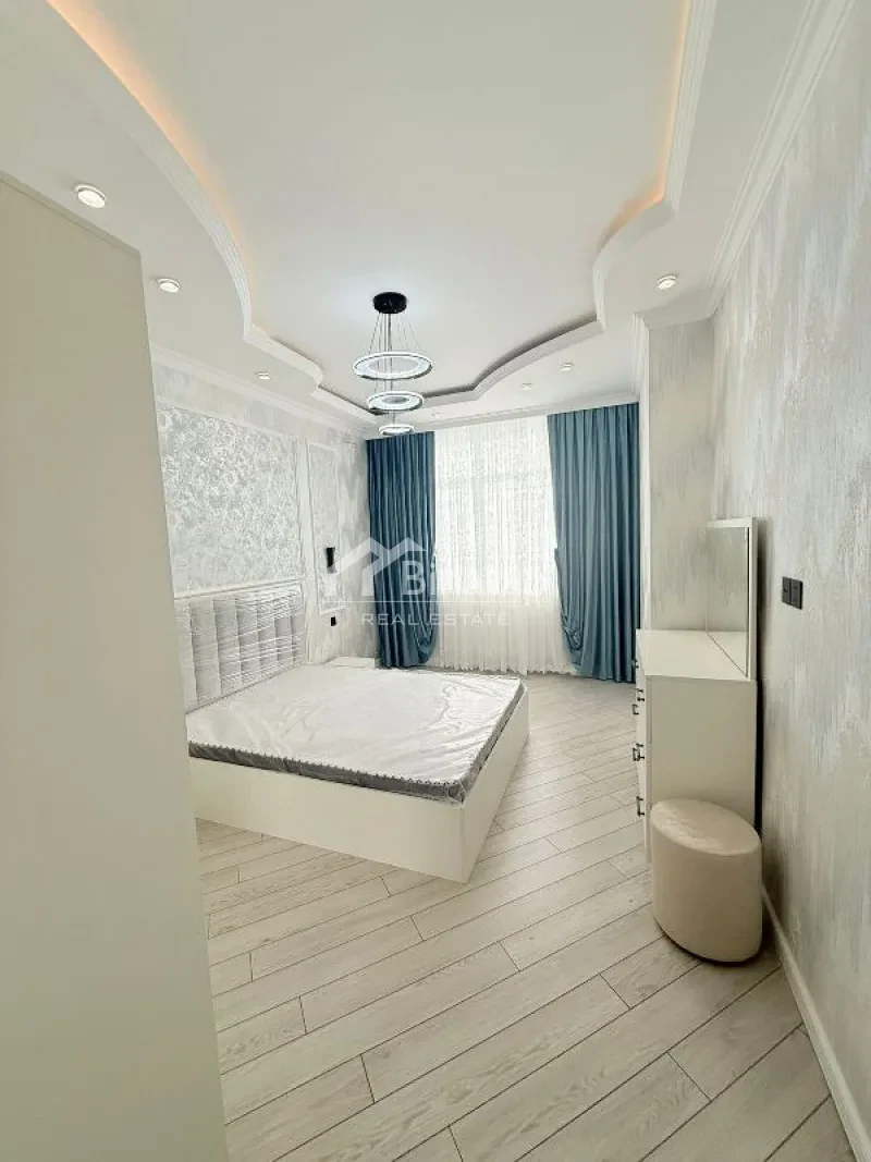 Продаётся 3-комн. новостройка 88 м², м. Иншаатчылар — фото 5