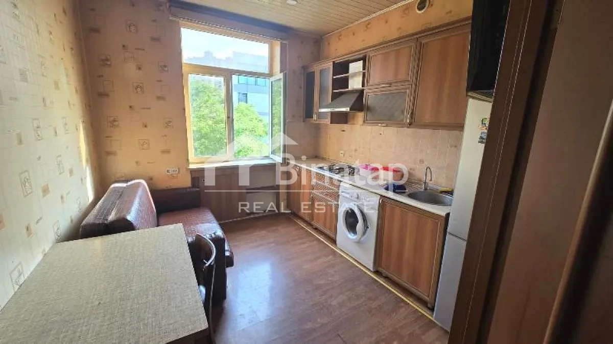 2 otaqlı köhnə tikili 50 m², Yasamal r. — şəkil 5