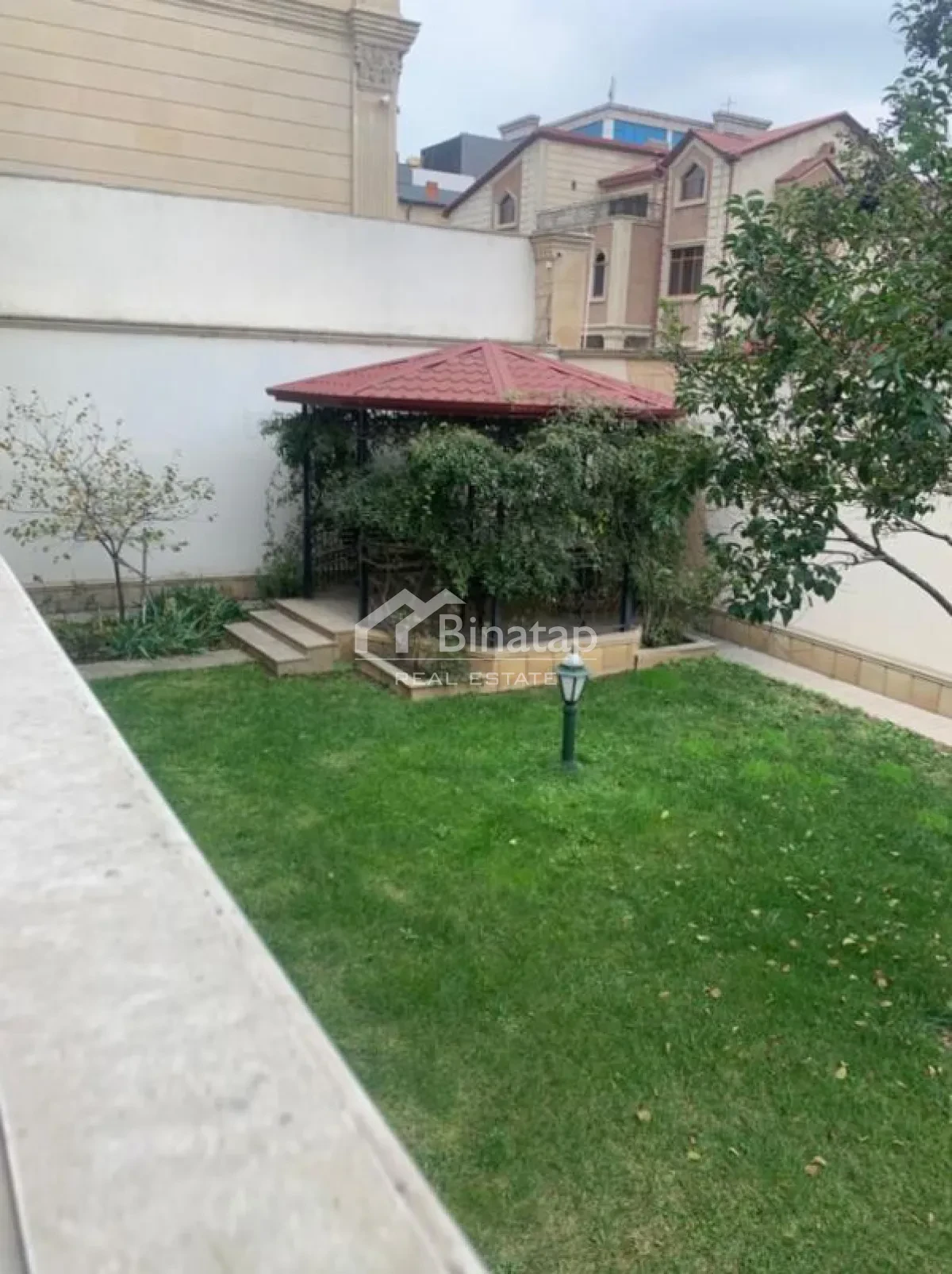 5+ otaqlı həyət evi / bağ evi 420 m², Nərimanov r. — şəkil 8