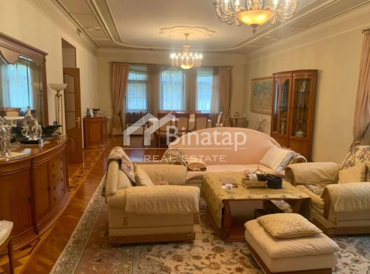5+ otaqlı həyət evi / bağ evi 420 m², Nərimanov r. — şəkil 10