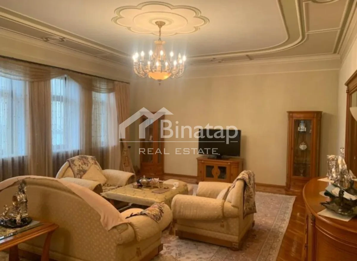 5+ otaqlı həyət evi / bağ evi 420 m², Nərimanov r. — şəkil 11
