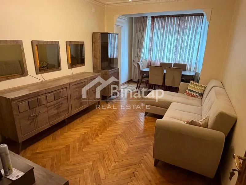 3 otaqlı köhnə tikili 70 m², Nəsimi r.