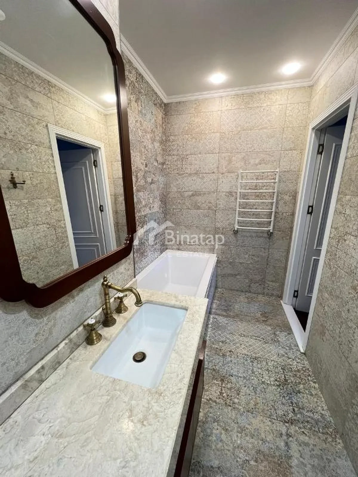3 otaqlı yeni tikili 135 m², Binəqədi r. — şəkil 22