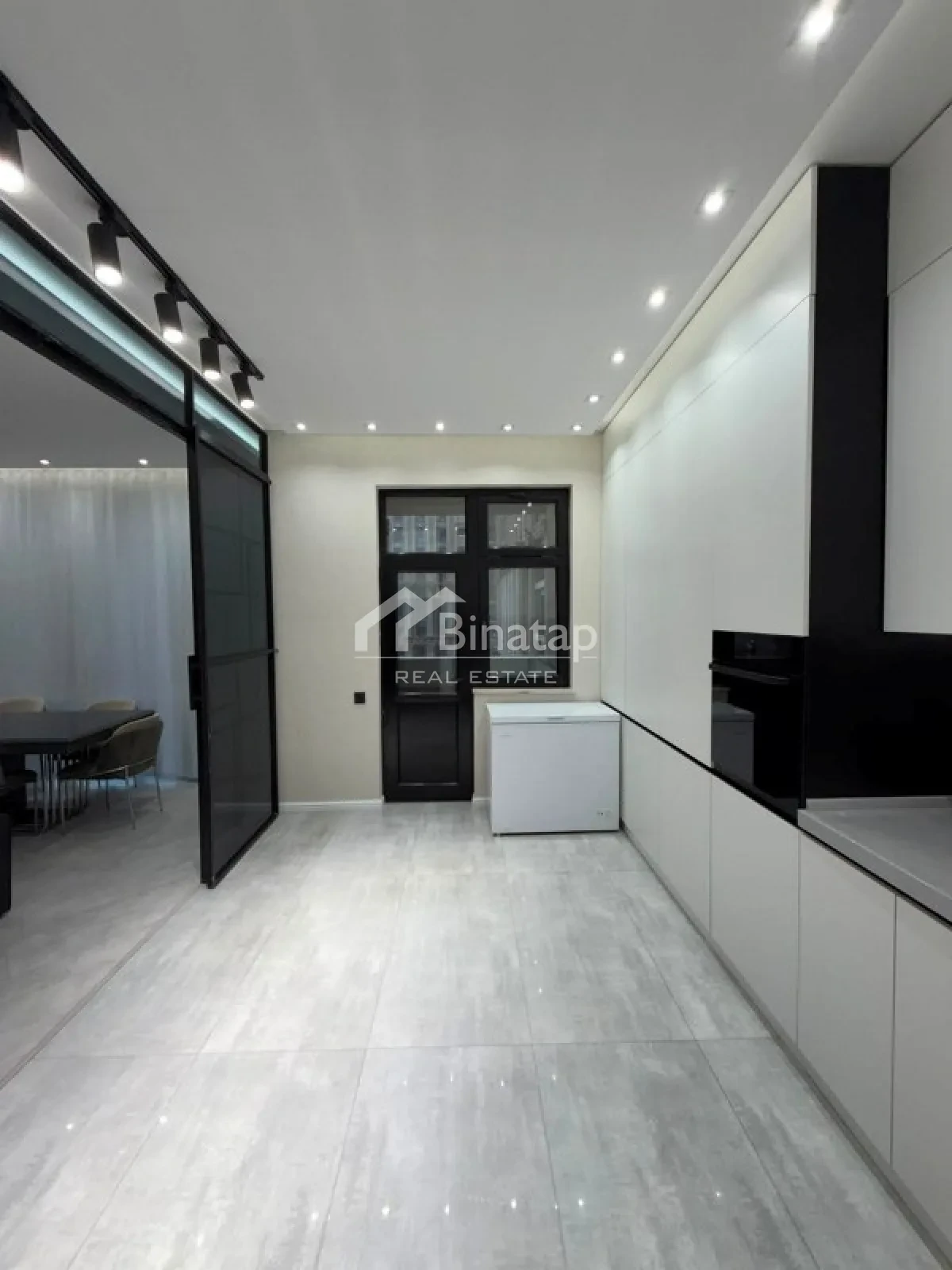 Продаётся 3-комн. новостройка 117 м², м. Ичеришехер — фото 7