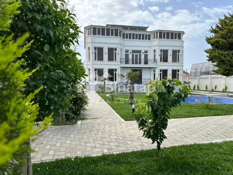 Satılır 5+ otaqlı həyət evi / bağ evi 1200 m², Yasamal r.