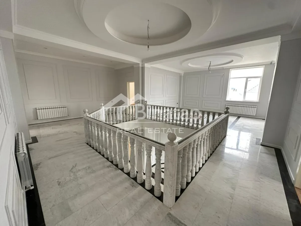 Продаётся 5-комн. дом 1200 м², пос. Шувелян — фото 12
