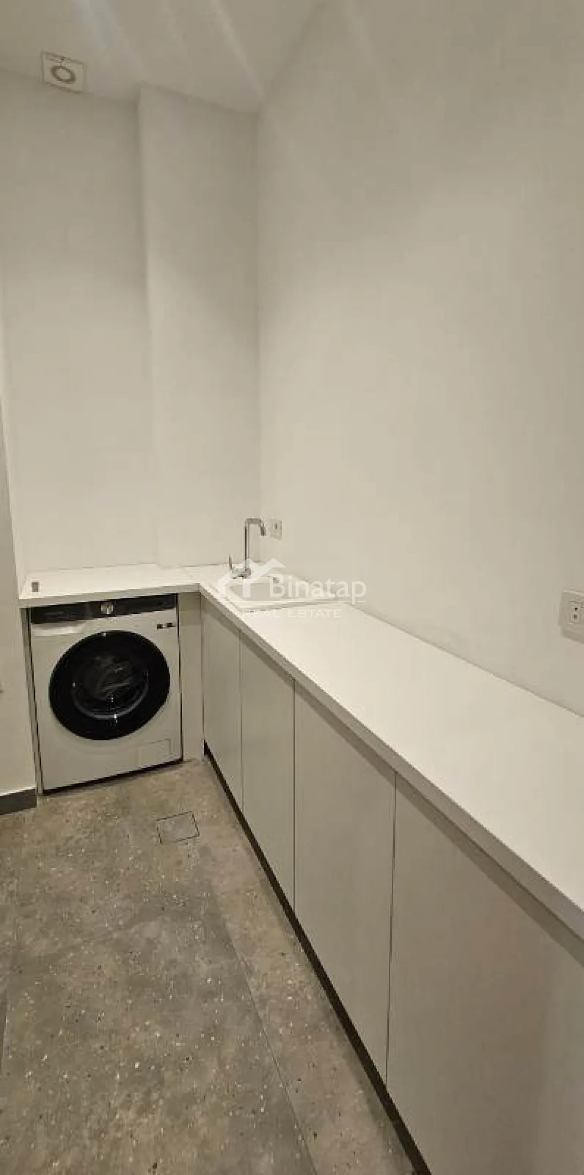 Satılır 3 otaqlı yeni tikili 175 m², 28 May m. — şəkil 12