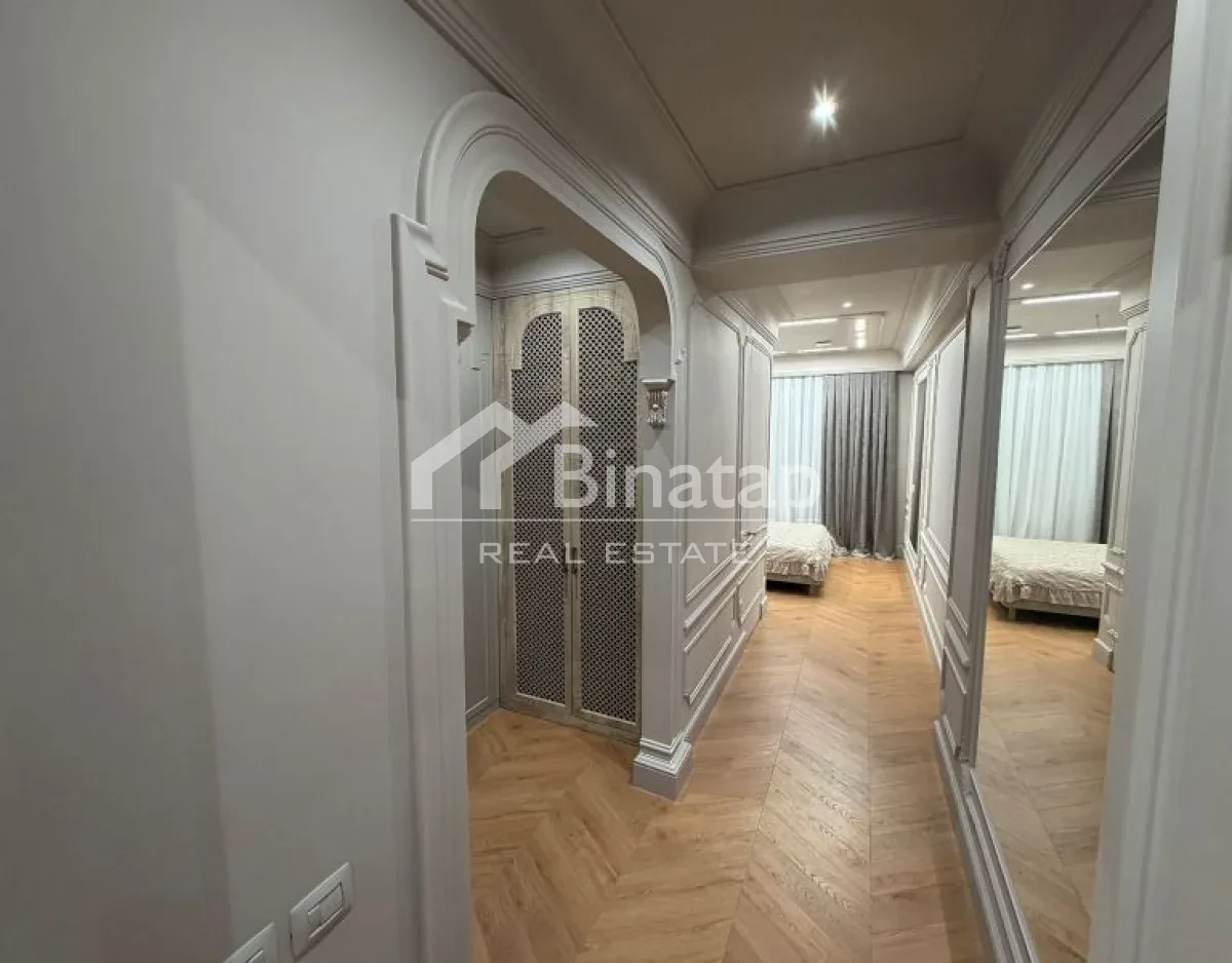 Satılır 4 otaqlı yeni tikili 210 m², Gənclik m. — şəkil 2