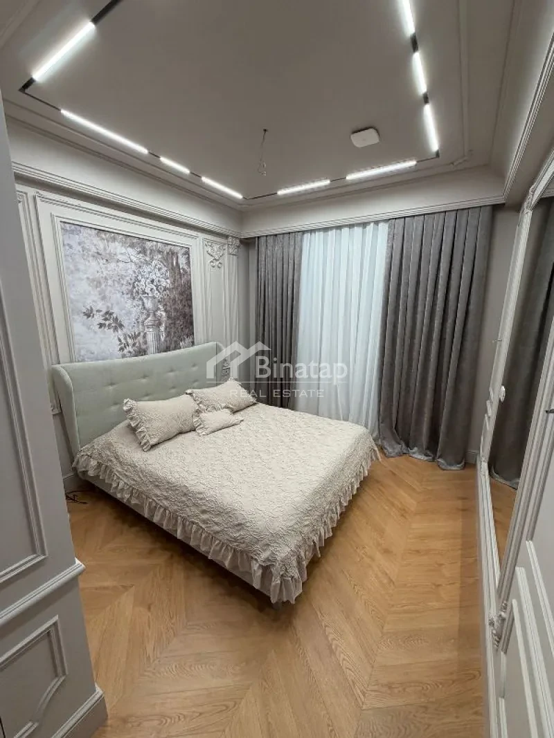 Satılır 4 otaqlı yeni tikili 210 m², Gənclik m. — şəkil 4
