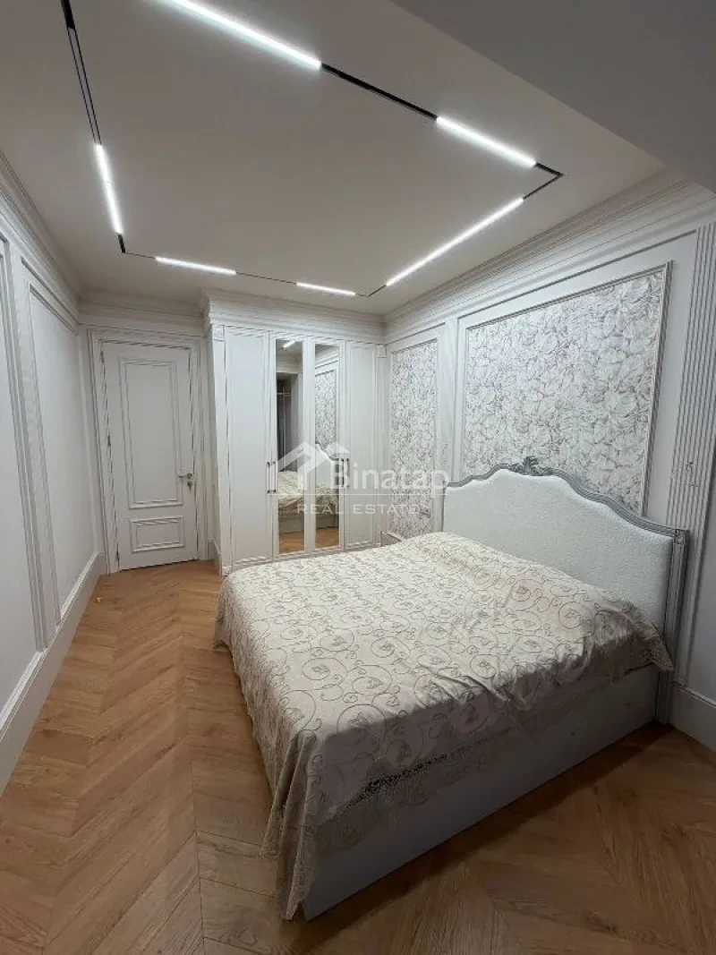 Satılır 4 otaqlı yeni tikili 210 m², Gənclik m. — şəkil 6