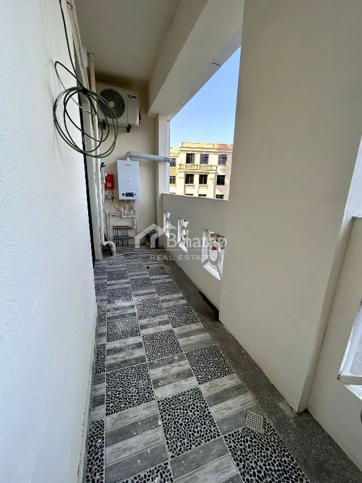İcarəyə verilir 3 otaqlı yeni tikili 70 m², İçərişəhər m. — şəkil 12
