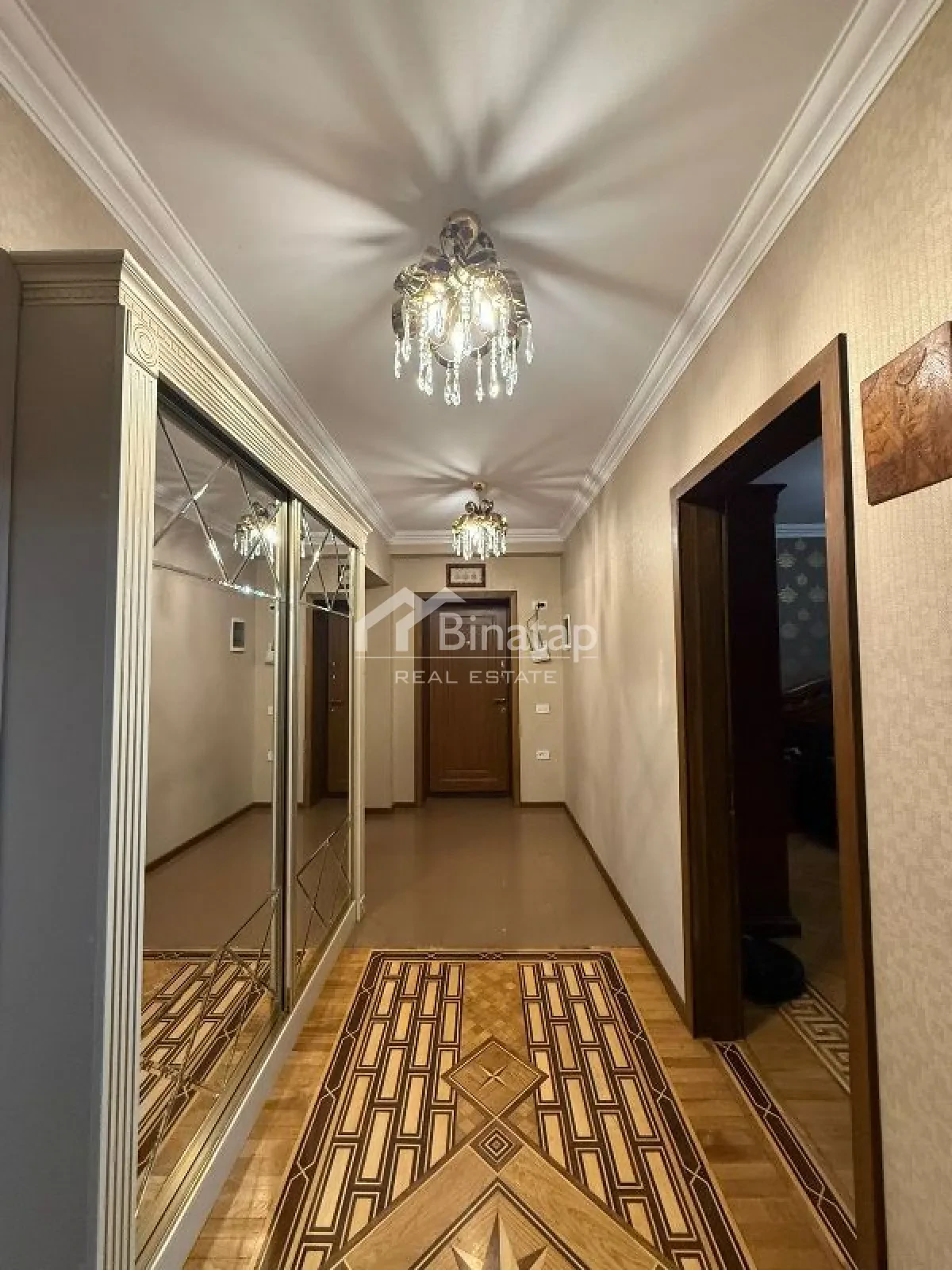 Продаётся 4-комн. квартира 121 м², м. Ичеришехер — фото 14