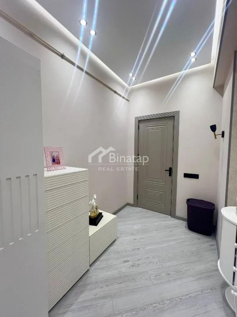 Satılır 2 otaqlı yeni tikili 71 m², 20 Yanvar m. — şəkil 10