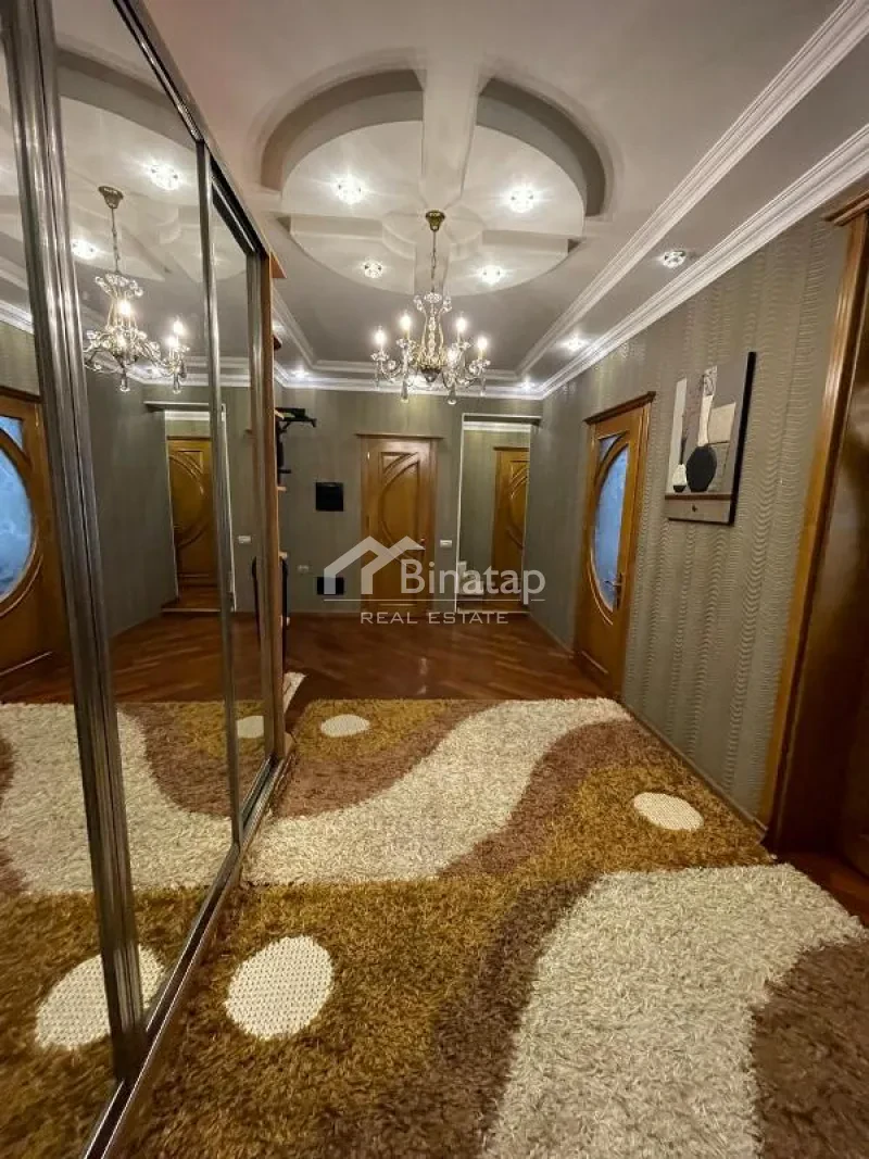 Satılır 3 otaqlı yeni tikili 168 m², 8 Noyabr m. — şəkil 9