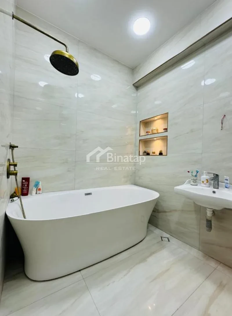 Satılır 2 otaqlı yeni tikili 108 m², Gənclik m. — şəkil 9