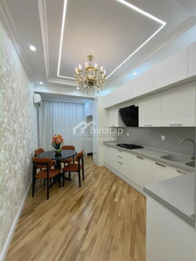 Satılır 4 otaqlı yeni tikili 165 m², 28 May m. — şəkil 8