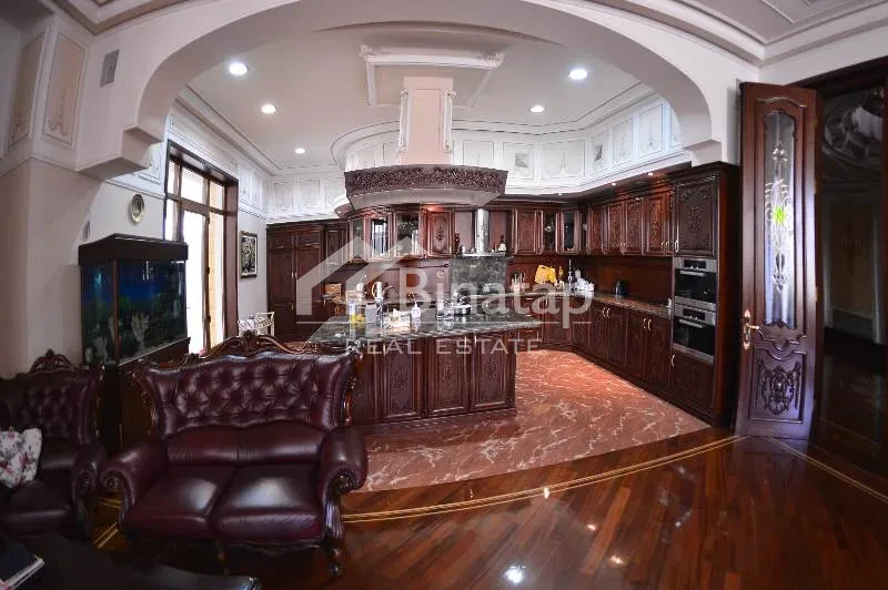 Satılır 5+ otaqlı həyət evi / bağ evi 3000 m², Nizami m. — şəkil 10