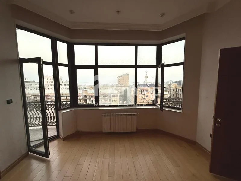 Satılır 3 otaqlı yeni tikili 138 m², Sahil m. — şəkil 5