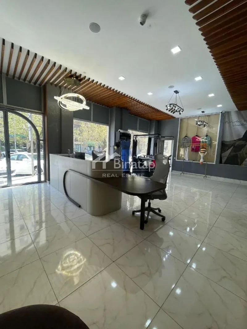 Satılır obyekt 175 m², 28 May m.