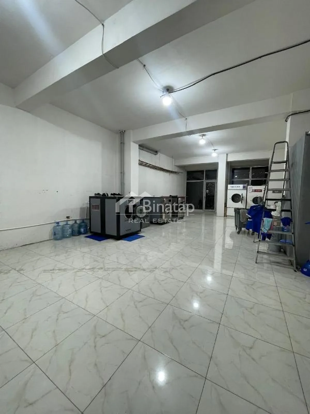 Satılır obyekt 175 m², 28 May m. — şəkil 9