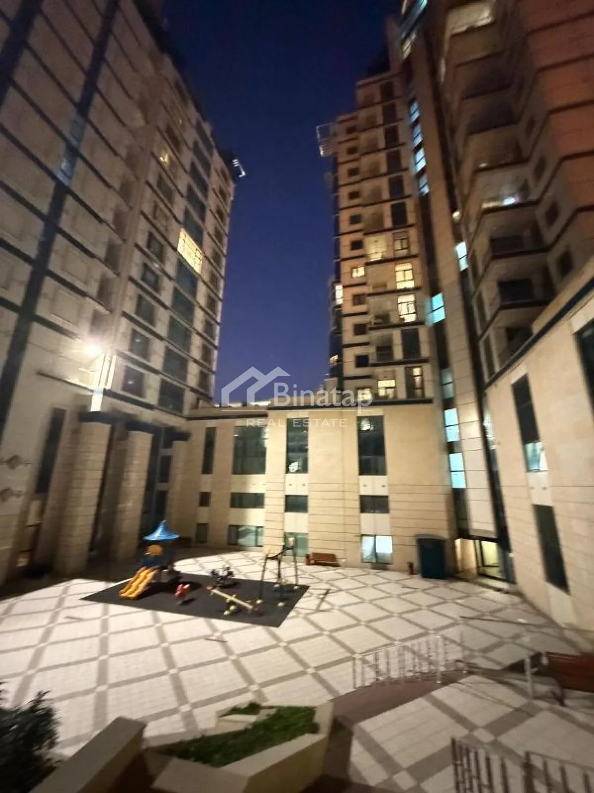 Продаётся 4-комн. новостройка 172 м², м. 28 Мая — фото 2
