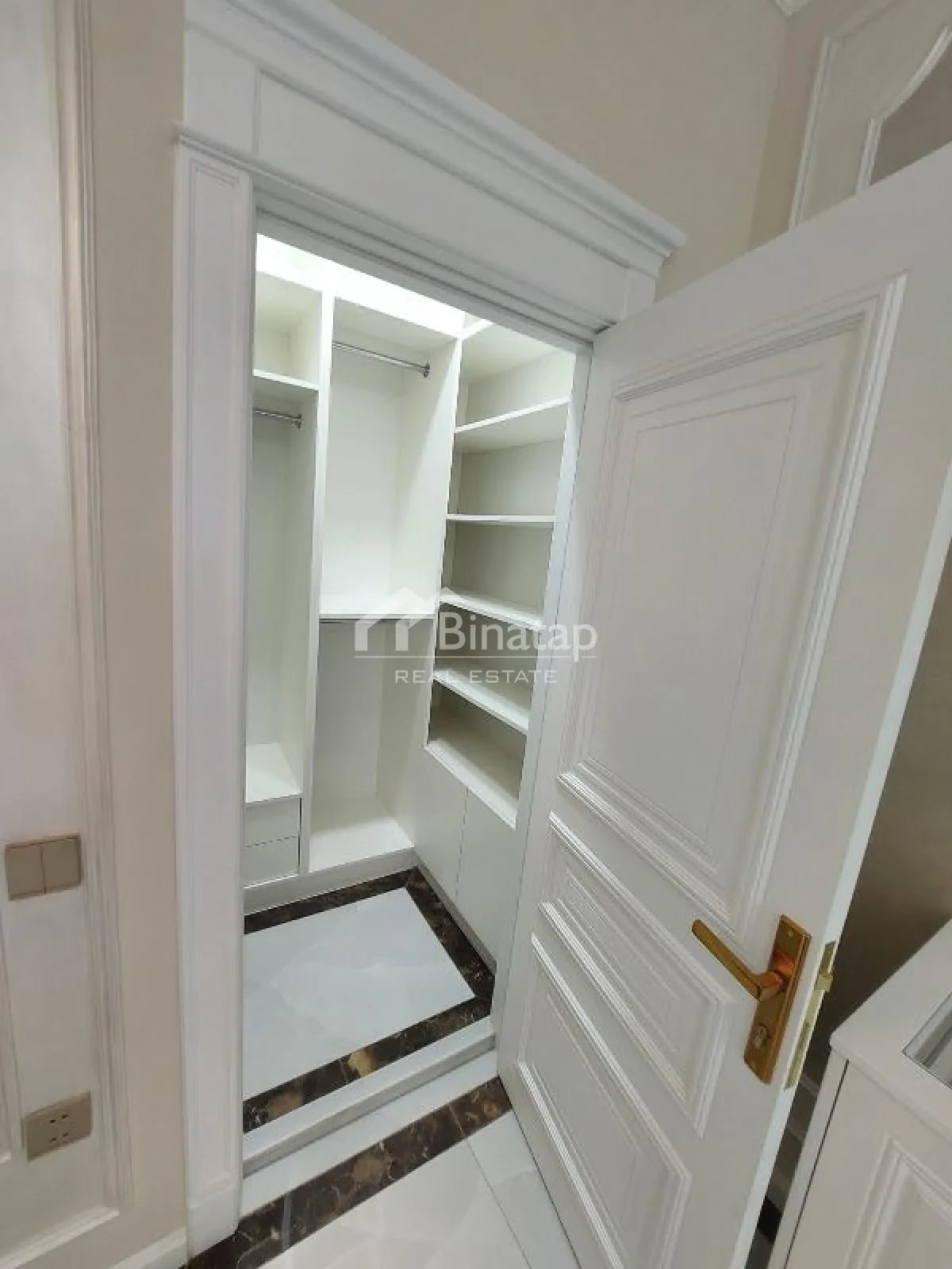 Satılır 4 otaqlı yeni tikili 215 m², Nizami m. — şəkil 14
