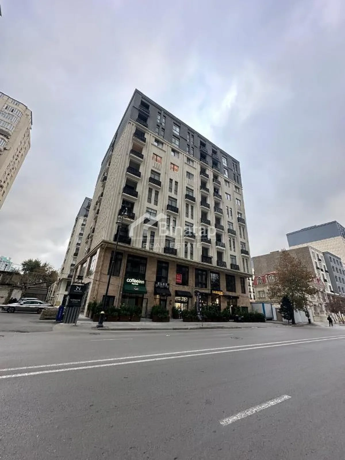Продаётся 4-комн. новостройка 232 м², м. Гянджлик — фото 1