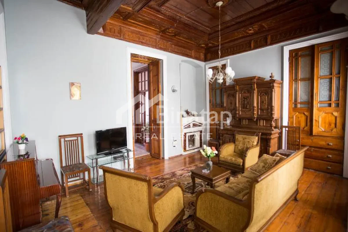 Satılır 5+ otaqlı həyət evi / bağ evi 200 m², İçərişəhər m. — şəkil 2