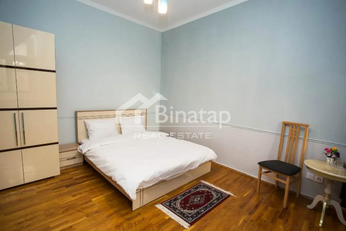Satılır 5+ otaqlı həyət evi / bağ evi 200 m², İçərişəhər m. — şəkil 8
