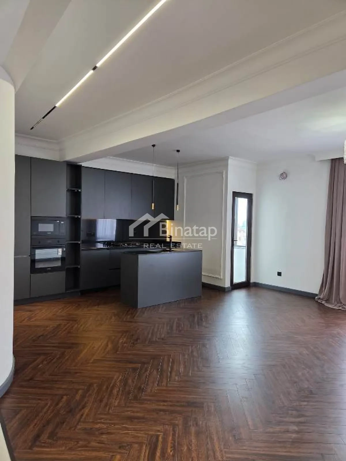 Satılır 3 otaqlı yeni tikili 142 m², 8 Noyabr m. — şəkil 3
