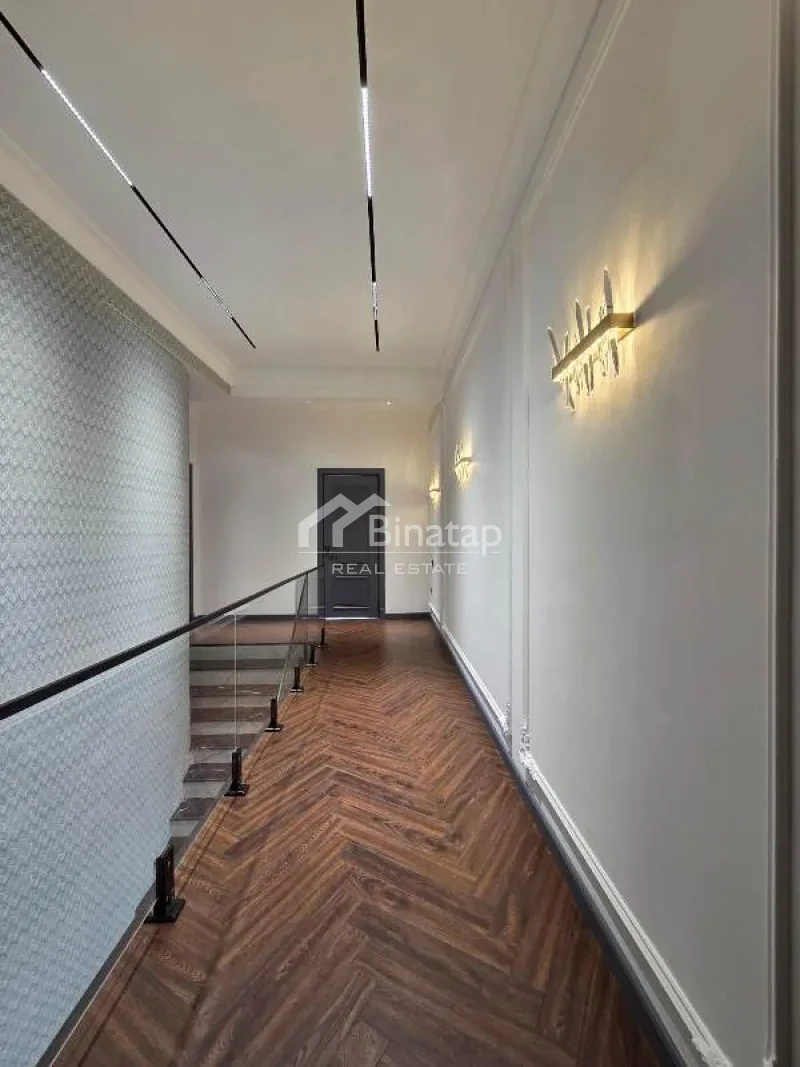 Satılır 3 otaqlı yeni tikili 142 m², 8 Noyabr m. — şəkil 17