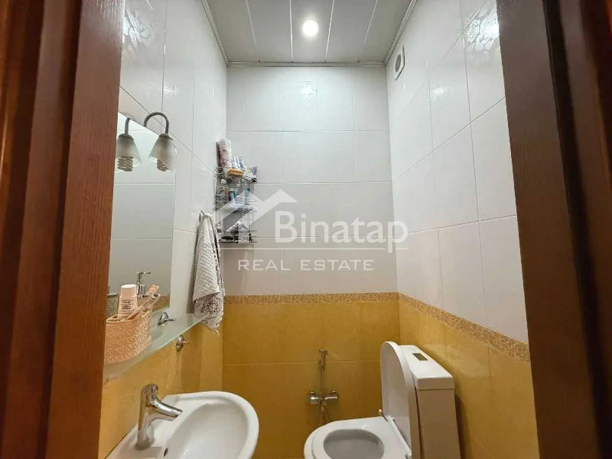 Satılır 4 otaqlı yeni tikili 145 m², 28 May m. — şəkil 19