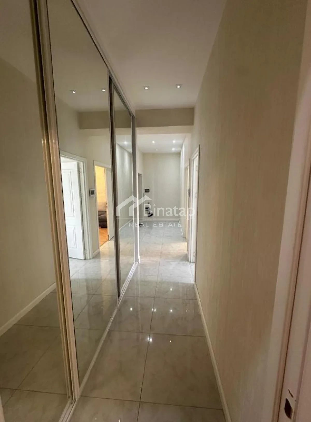 İcarəyə verilir 2 otaqlı yeni tikili 87 m², 8 Noyabr m. — şəkil 9