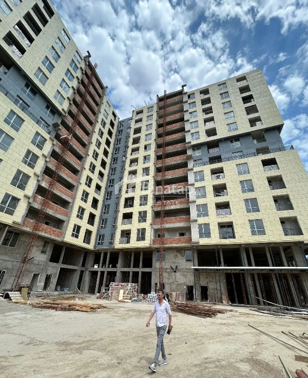Продаётся 4-комн. новостройка 150 м², пос. М. Э. Расулзаде — фото 1
