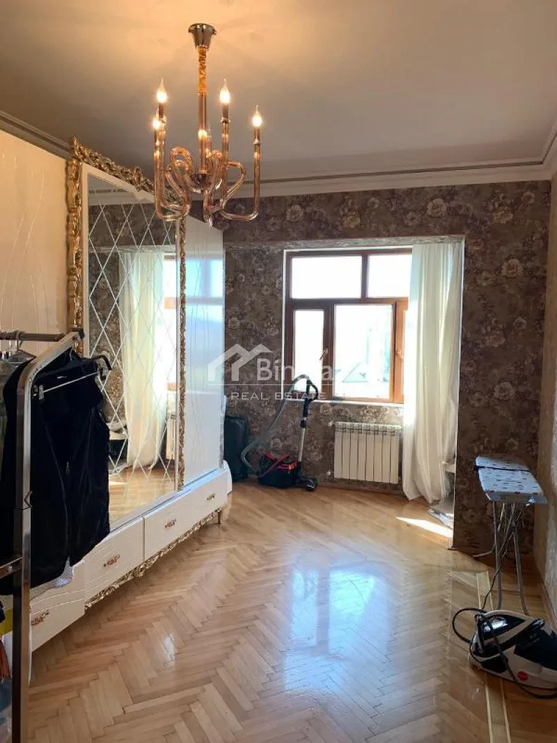Satılır 3 otaqlı köhnə tikili 90 m², Nəriman Nərimanov m. — şəkil 4