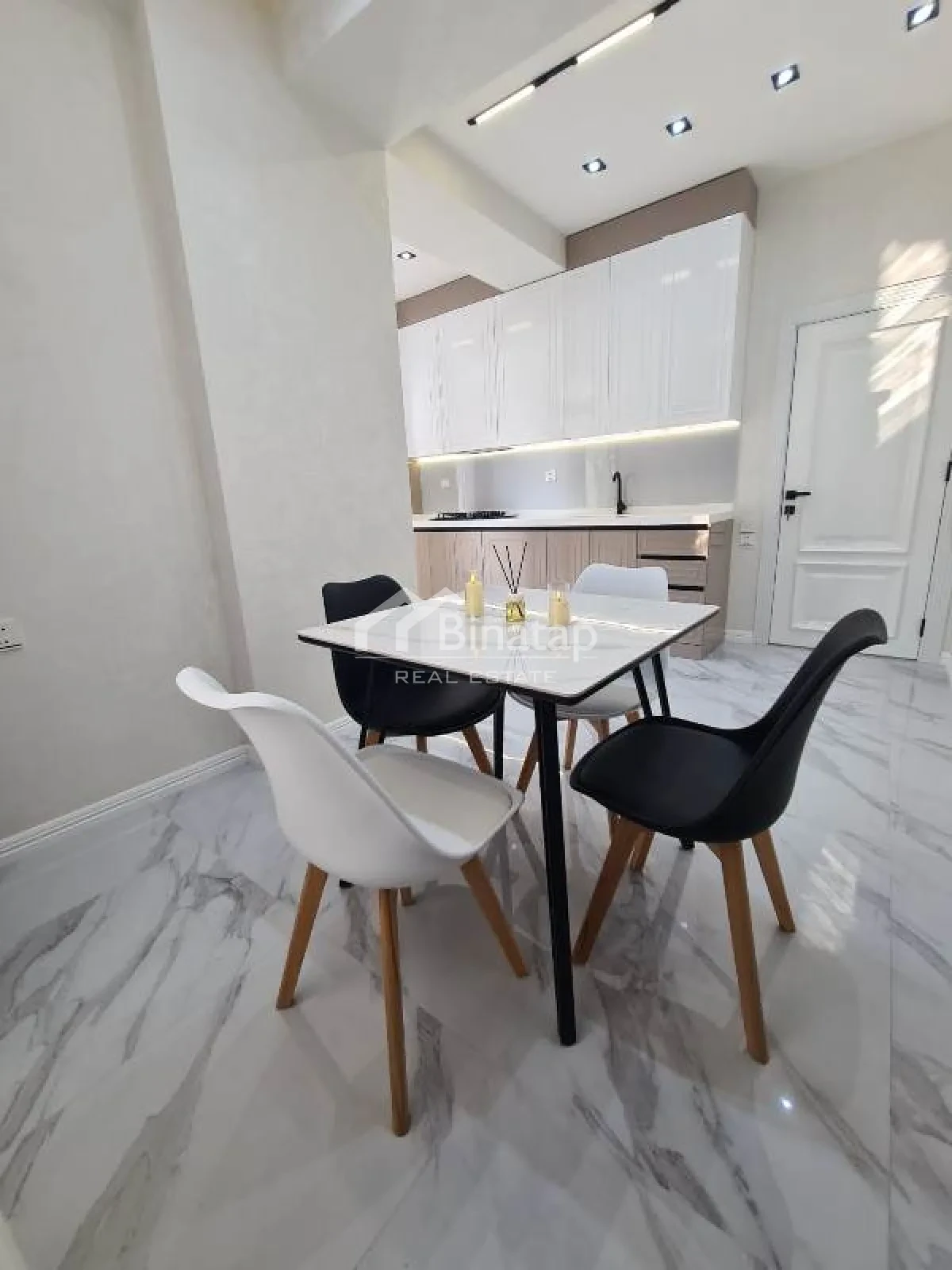 Satılır 3 otaqlı yeni tikili 108 m², İçərişəhər m. — şəkil 11